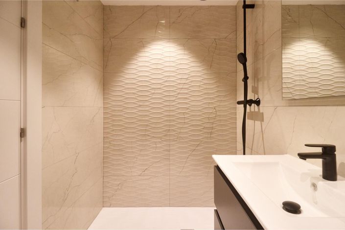 Image No.13-3 Bed Apartment for sale