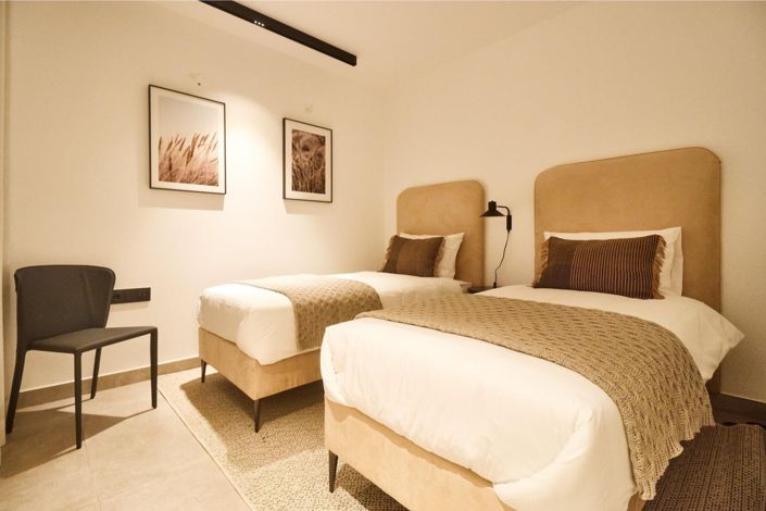 Image No.8-3 Bed Apartment for sale