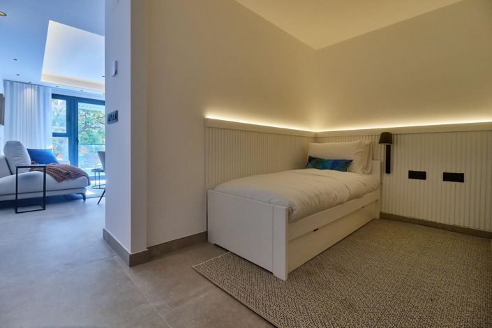 Image No.10-2 Bed Apartment for sale