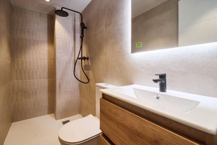 Image No.21-2 Bed Apartment for sale