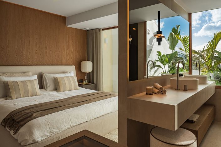 Image No.12-3 Bed Townhouse for sale