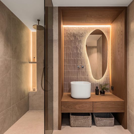 Image No.17-3 Bed Townhouse for sale