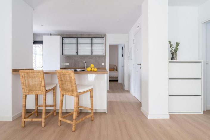 Image No.9-2 Bed Apartment for sale