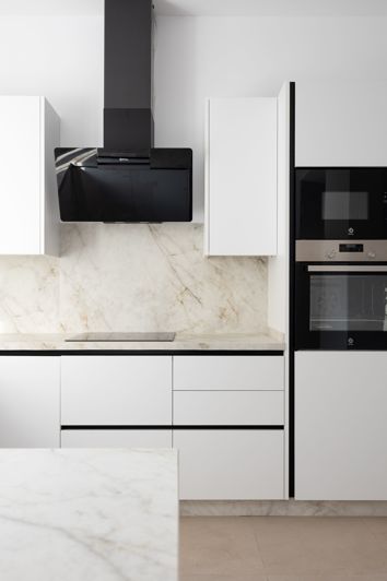 Image No.5-6 Bed Townhouse for sale