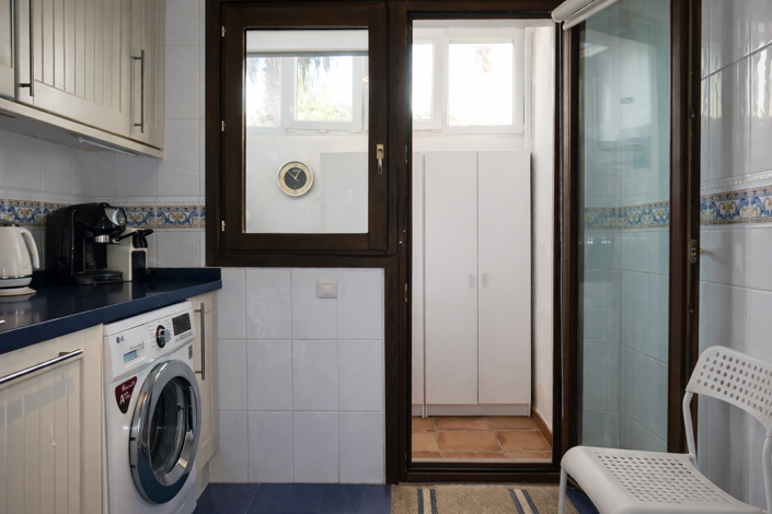 Image No.18-4 Bed Townhouse for sale