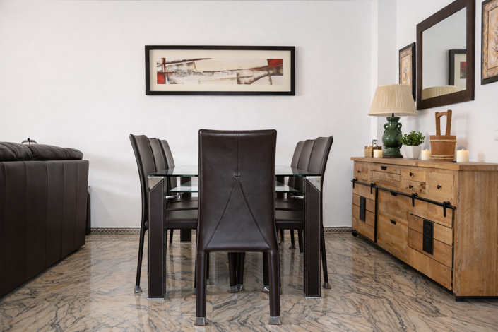 Image No.20-4 Bed Townhouse for sale