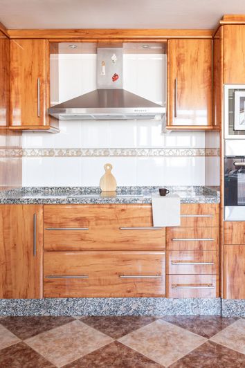 Image No.10-3 Bed Apartment for sale