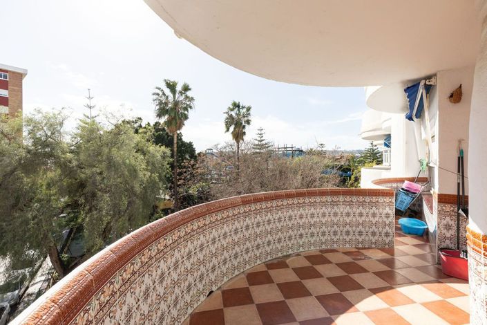 Image No.17-3 Bed Apartment for sale