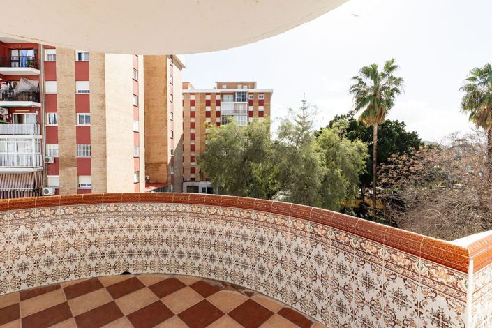 Image No.3-3 Bed Apartment for sale