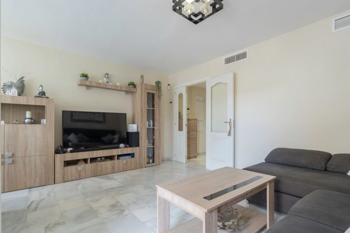 Image No.11-3 Bed Apartment for sale