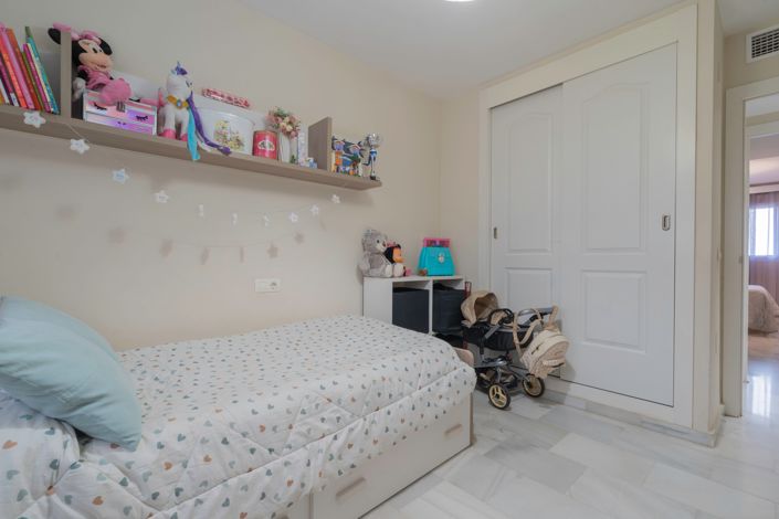 Image No.19-3 Bed Apartment for sale