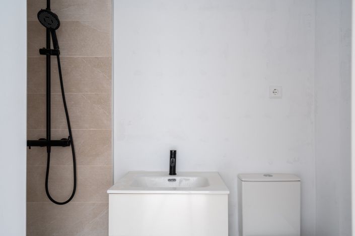 Image No.16-1 Bed Apartment for sale