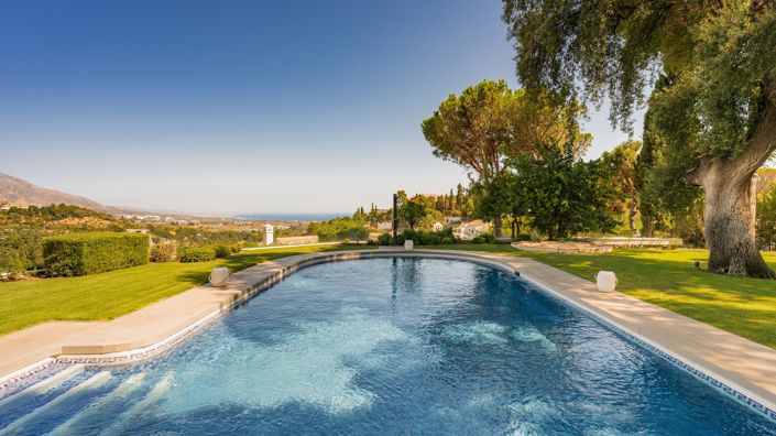 Image No.8-8 Bed Villa for sale