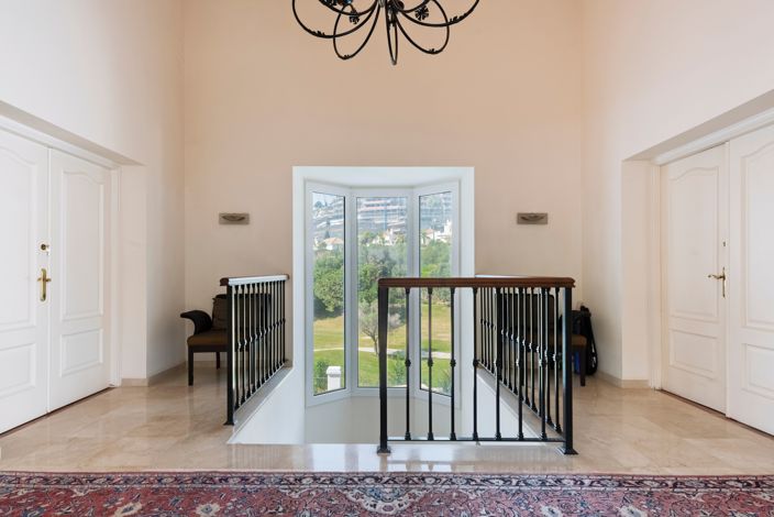 Image No.9-4 Bed Villa for sale