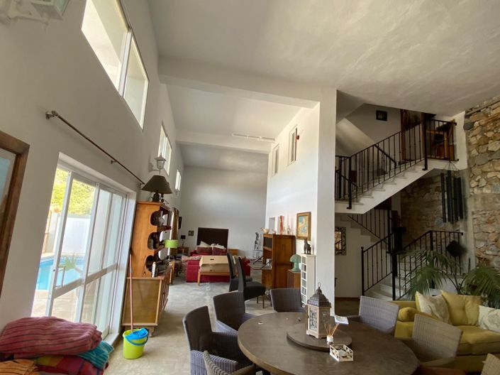 Image No.4-5 Bed Townhouse for sale