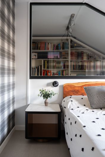 Image No.15-7 Bed House for sale