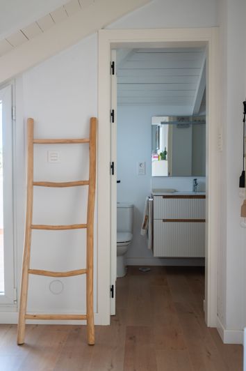 Image No.26-7 Bed House for sale