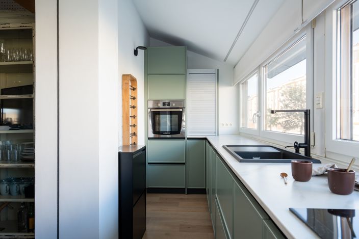 Image No.10-7 Bed House for sale