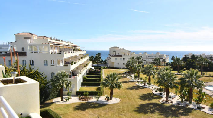 Image No.20-2 Bed Apartment for sale