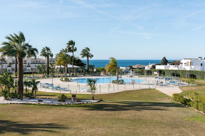 Image No.28-2 Bed Apartment for sale