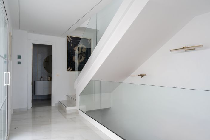 Image No.31-4 Bed House for sale