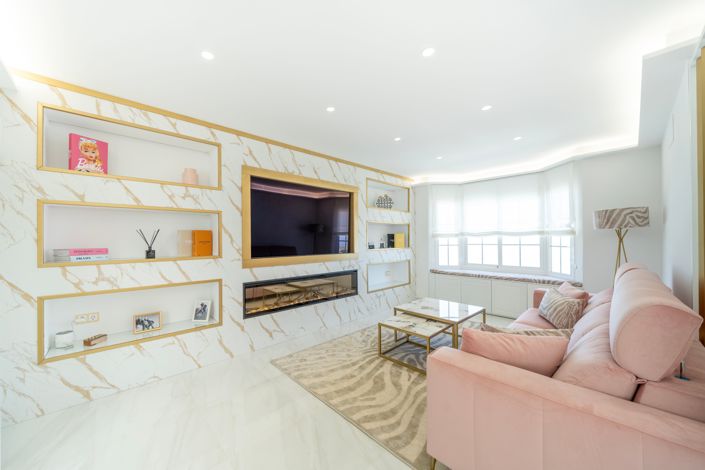 Image No.3-4 Bed House for sale