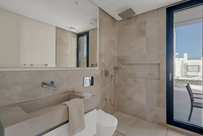 Image No.27-6 Bed Villa for sale