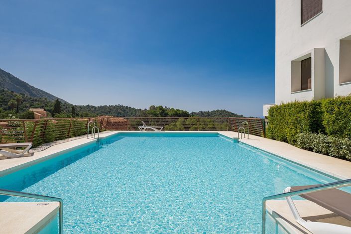 Image No.15-3 Bed Apartment for sale