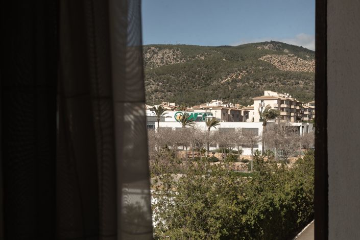 Image No.20-2 Bed Apartment for sale