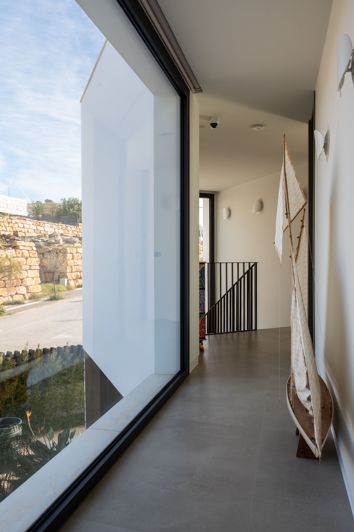 Image No.23-3 Bed House for sale