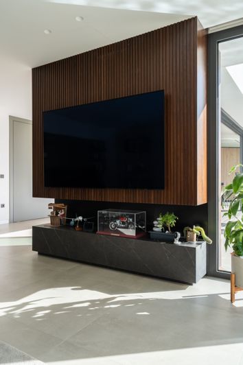 Image No.8-3 Bed House for sale