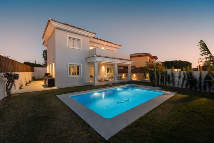 Image No.28-4 Bed House for sale