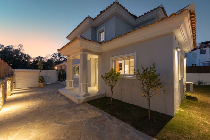 Image No.30-4 Bed House for sale