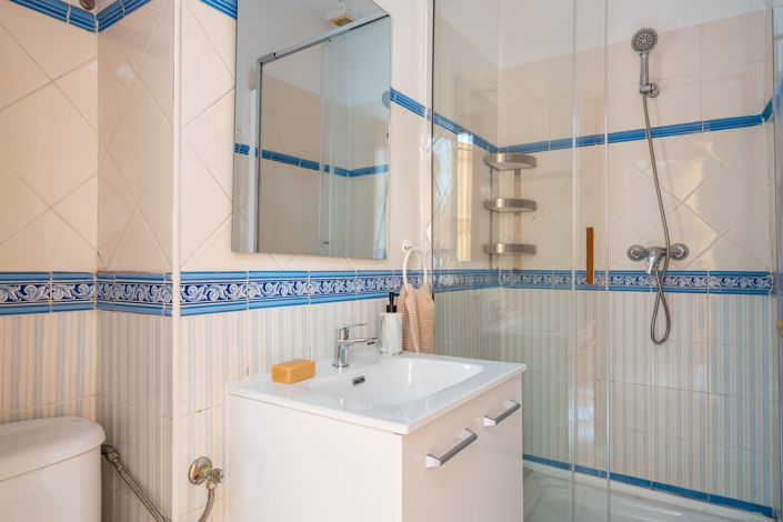 Image No.9-1 Bed Apartment for sale