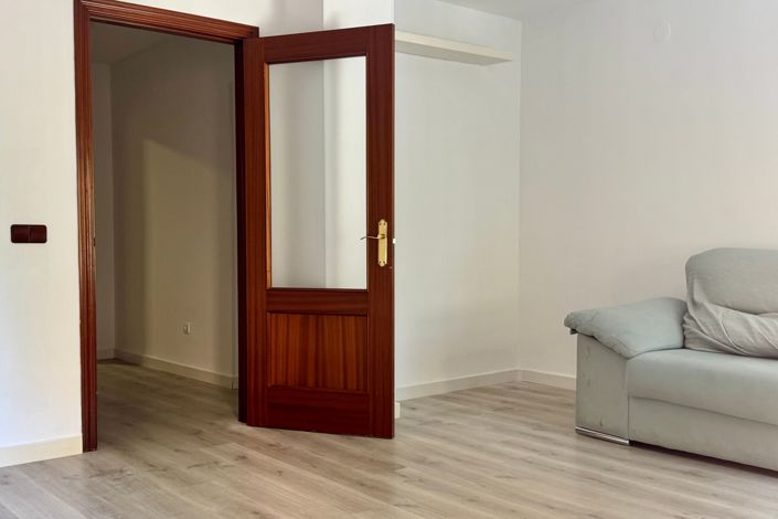 Image No.15-3 Bed Apartment for sale