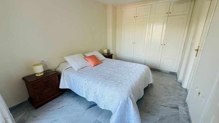 Image No.18-1 Bed Apartment for sale