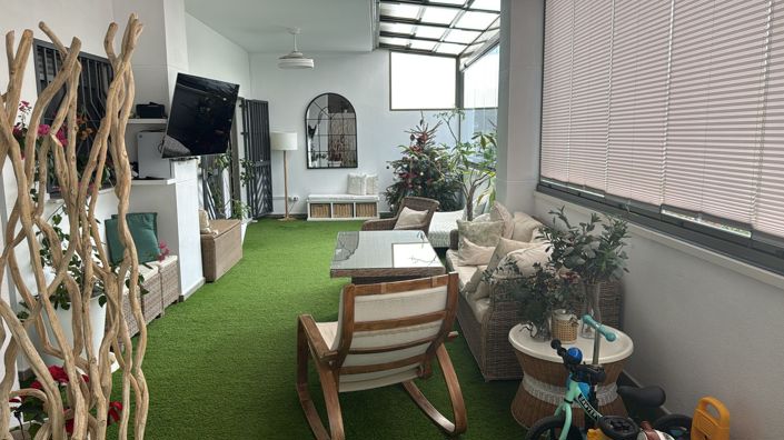 Image No.26-4 Bed Townhouse for sale