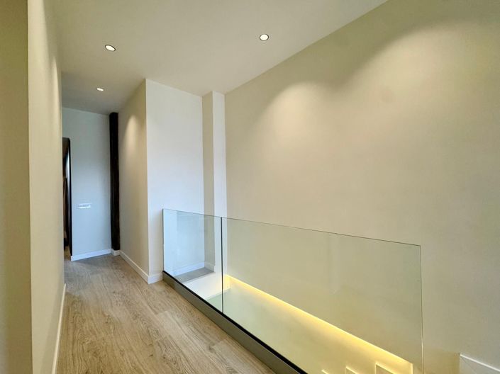 Image No.25-3 Bed Apartment for sale