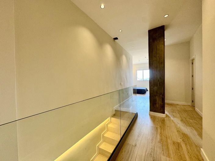 Image No.26-3 Bed Apartment for sale