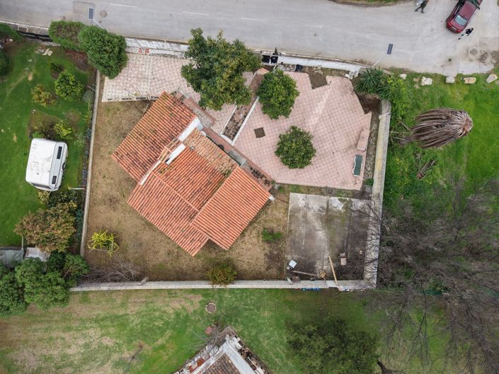 Image No.10-3 Bed House for sale