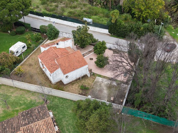 Image No.6-3 Bed House for sale