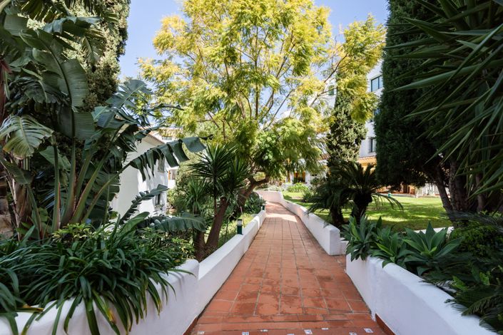 Image No.26-2 Bed Apartment for sale