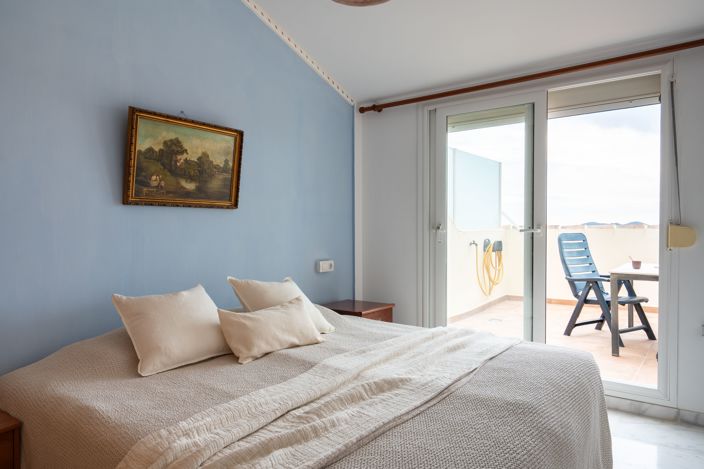 Image No.12-2 Bed Penthouse for sale