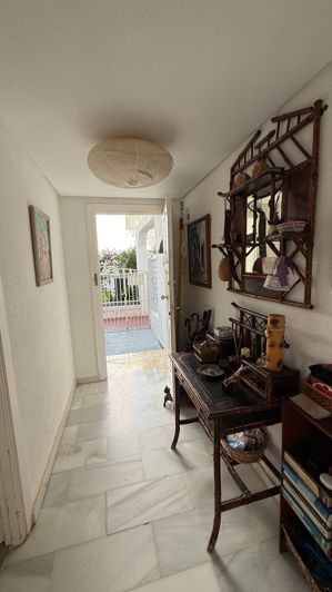 Image No.12-3 Bed House for sale