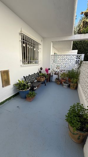 Image No.14-3 Bed House for sale