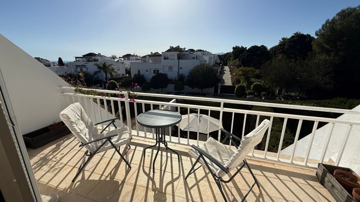 Image No.19-3 Bed House for sale