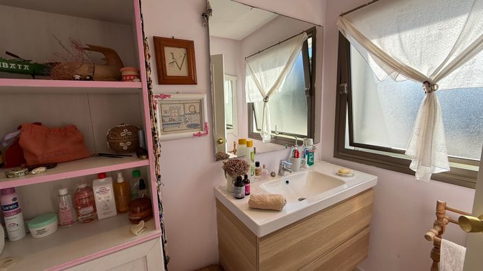 Image No.24-3 Bed House for sale