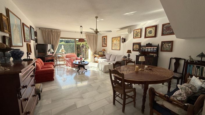 Image No.6-3 Bed House for sale