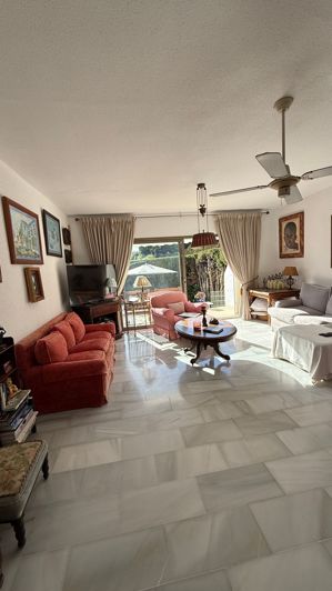 Image No.9-3 Bed House for sale