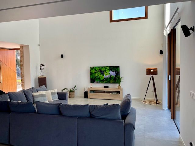 Image No.5-Villa for sale